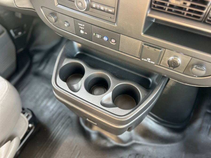 Used 2023 GMC Savana 2500 w/ Driver Convenience Package image 16