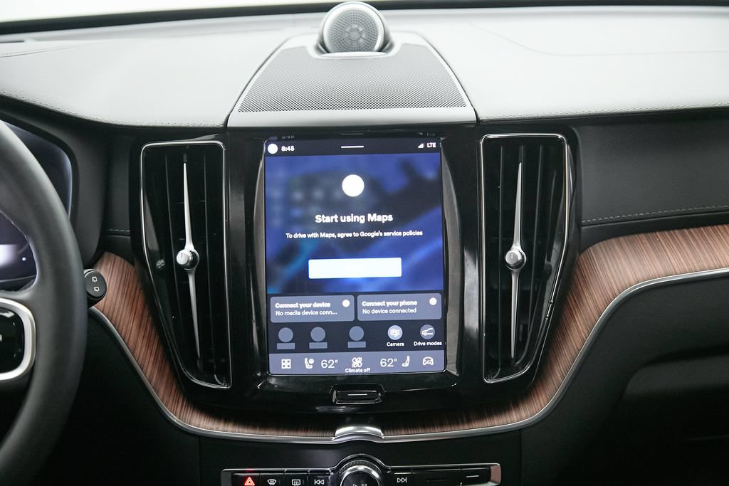 Certified 2023 Volvo XC60 T8 Ultimate w/ Climate Package AWD/4WD image 27