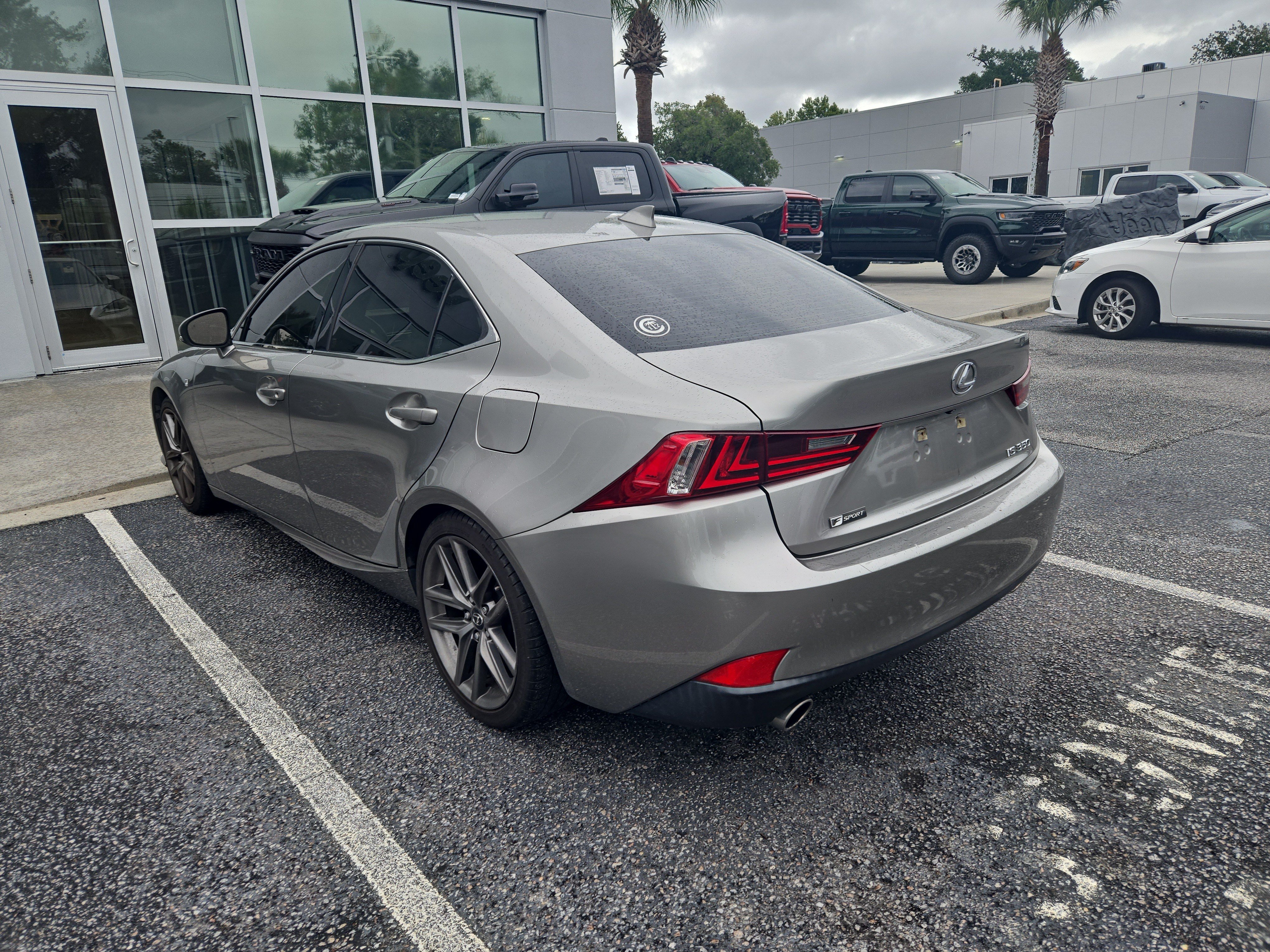 Used 2015 Lexus IS 350 w/ F-Sport Package RWD image 11
