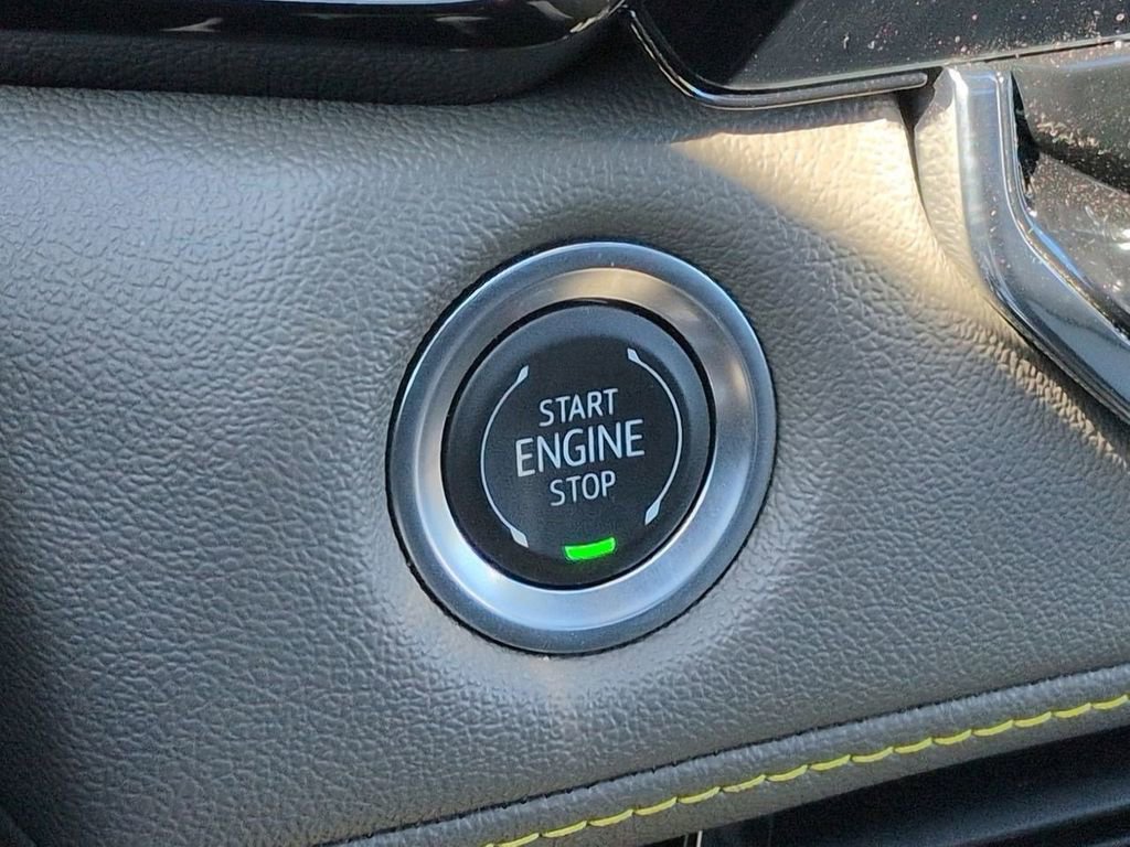 Used 2025 Chevrolet Colorado ZR2 w/ ZR2 Bison Edition image 16