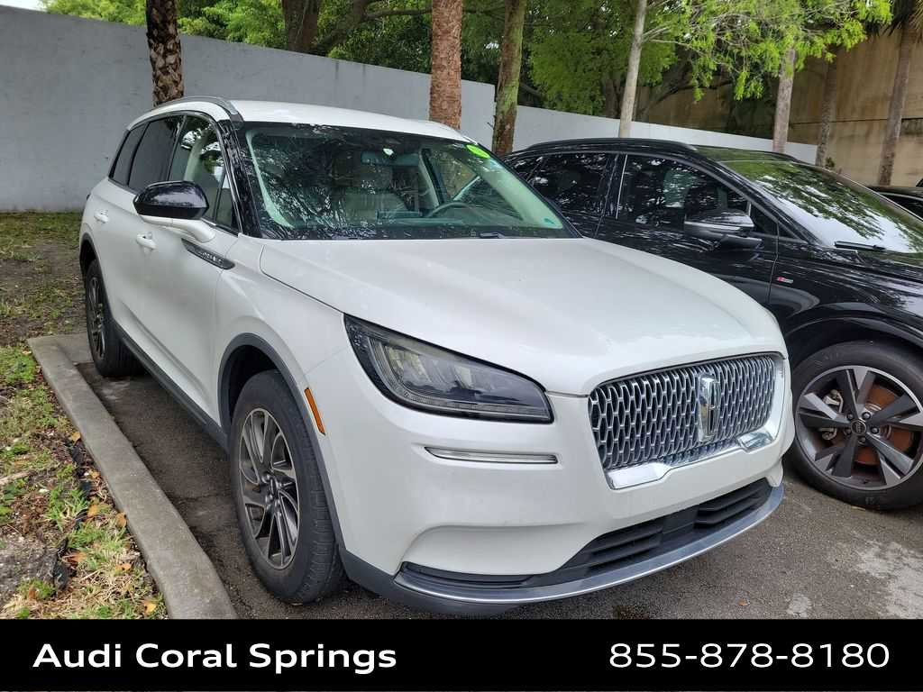 Used 2020 Lincoln Corsair FWD w/ Equipment Group 101A image 7