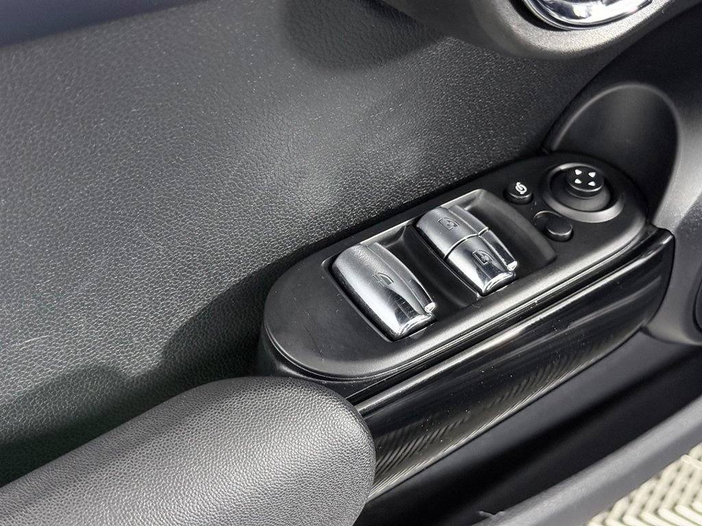 Used 2021 MINI Cooper S w/ Sidewalk Package FWD image 24