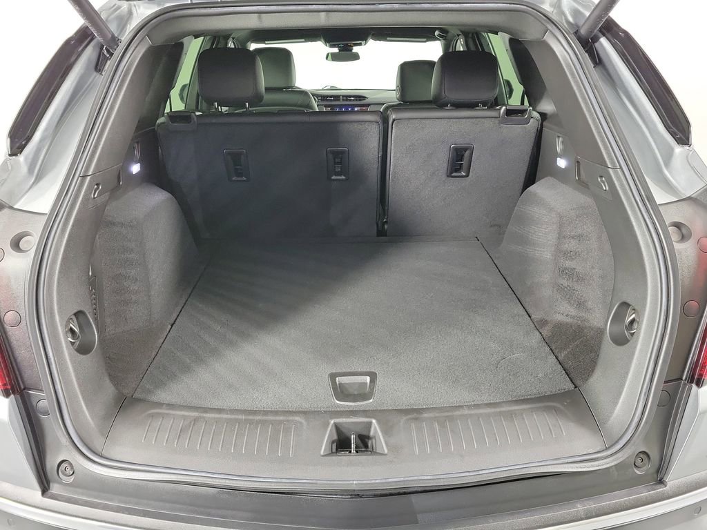 Certified 2023 Cadillac XT5 Luxury image 8