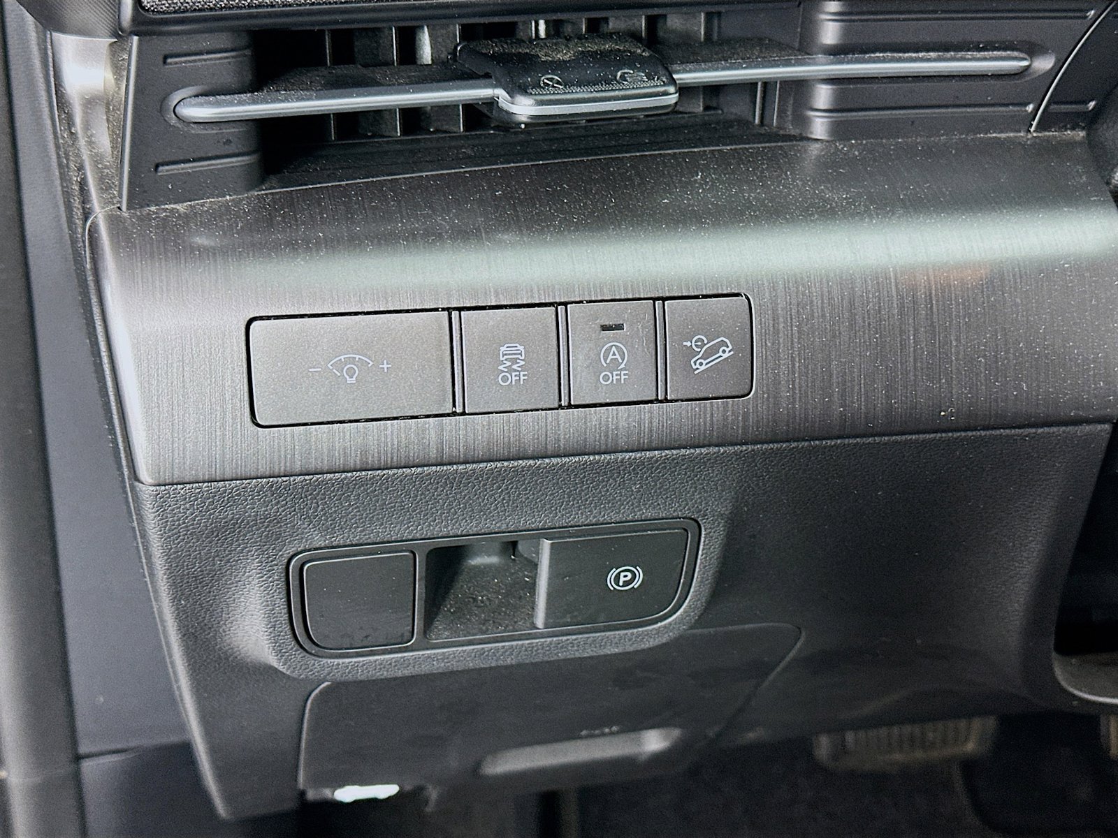 Certified 2026 Hyundai Kona SE AWD/4WD image 11