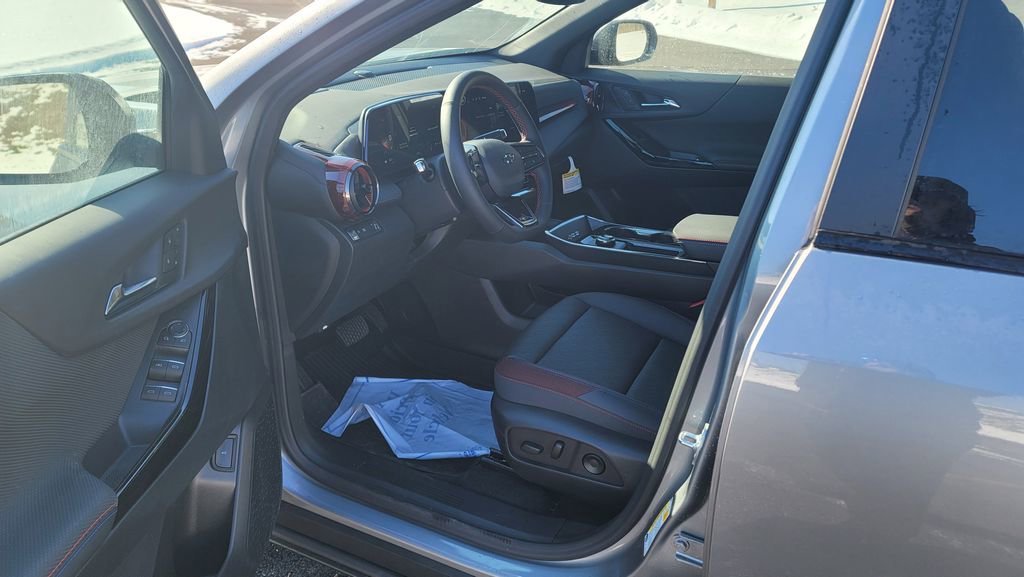 New 2026 Chevrolet Equinox RS w/ Convenience Package III image 18