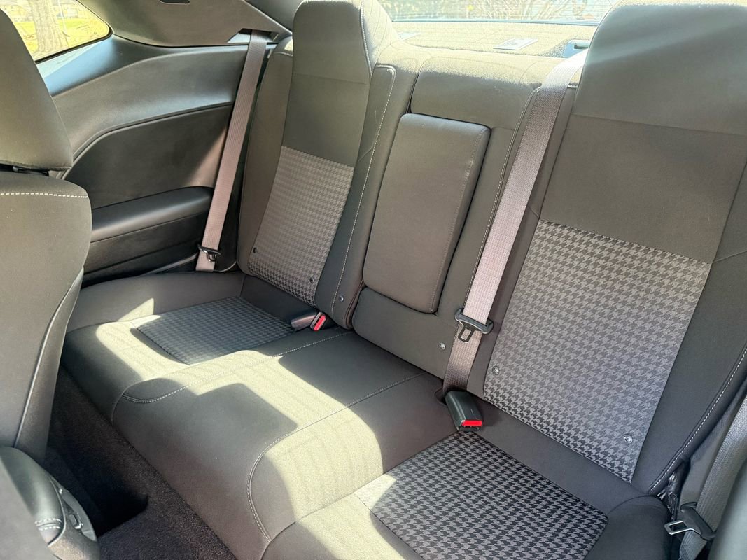 Used 2022 Dodge Challenger R/T image 32