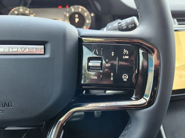 Used 2024 Land Rover Range Rover Evoque Dynamic SE image 31