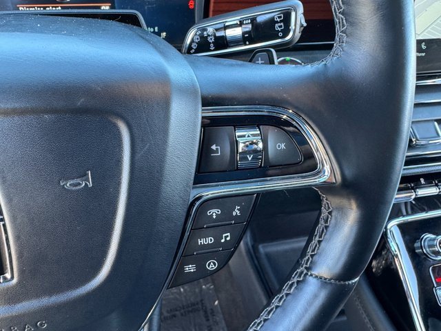 Used 2022 Lincoln Navigator Reserve image 28
