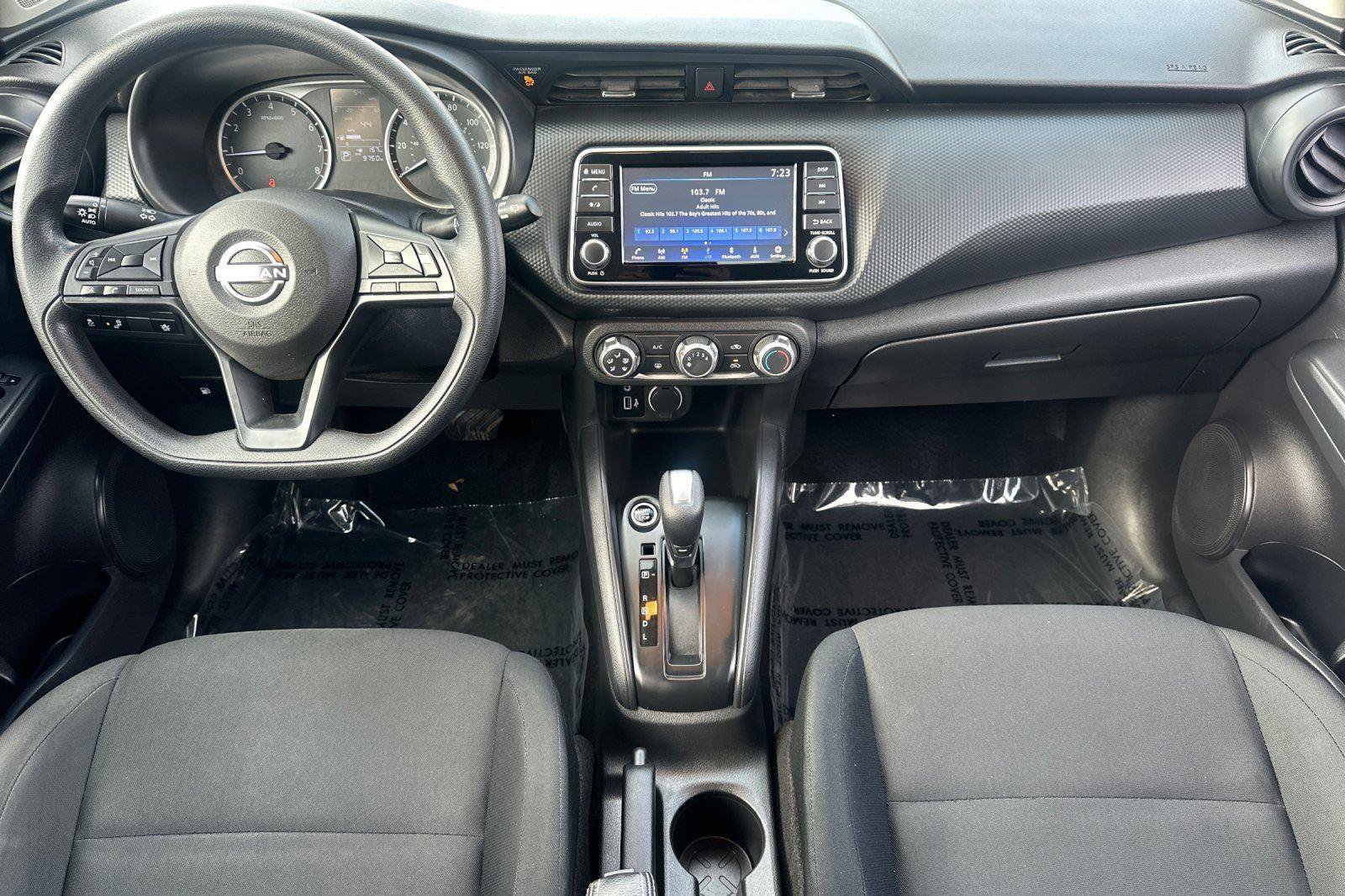 Used 2024 Nissan Kicks S image 12
