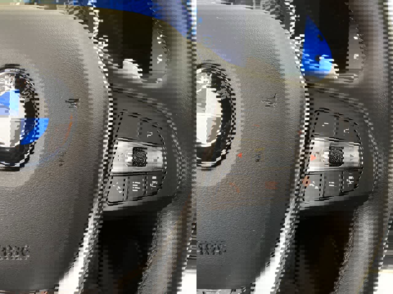 Used 2023 BMW 230i xDrive Coupe w/ Premium Package image 21