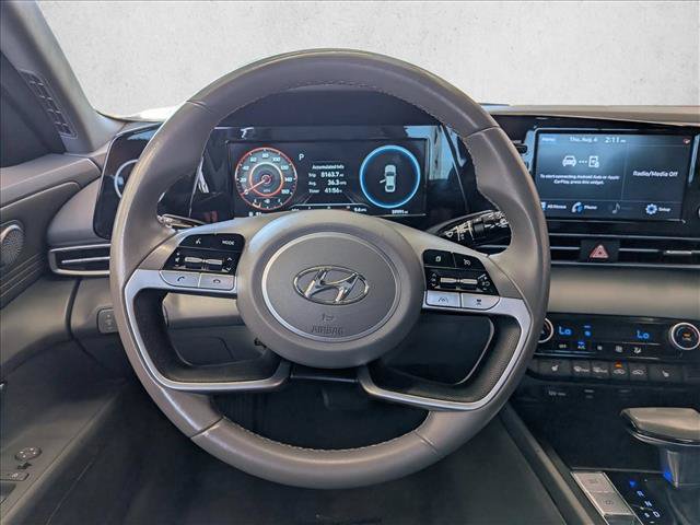 Used 2021 Hyundai Elantra SEL w/ Convenience Package FWD image 13