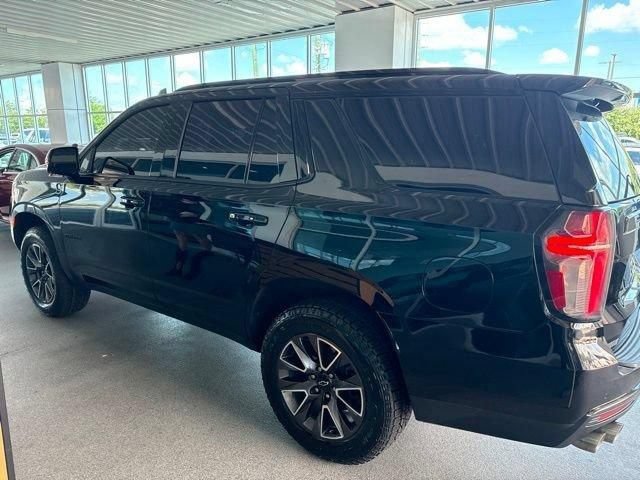 Used 2022 Chevrolet Tahoe Z71 w/ Z71 Off-Road Package AWD/4WD image 8