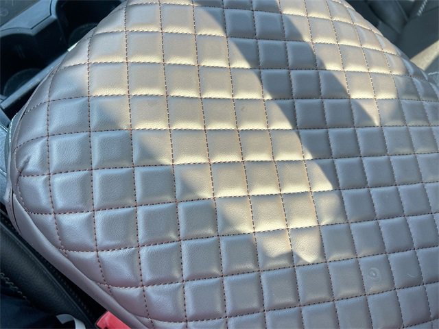 Used 2021 GMC Yukon Denali w/ Denali Premium Package image 25