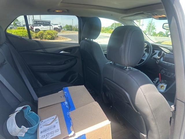 Used 2022 Buick Encore GX Essence w/ Experience Buick Package FWD image 22