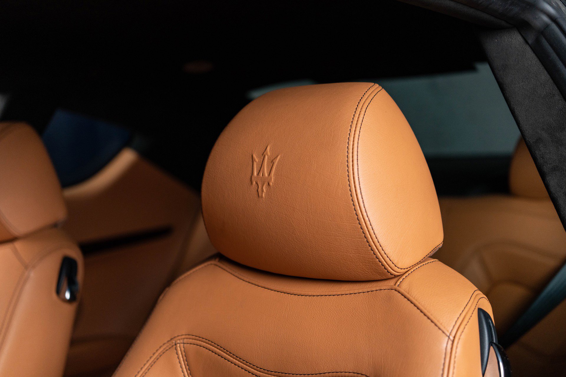 Used 2012 Maserati GranTurismo S image 39