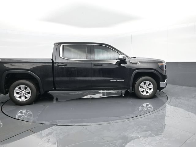 Used 2023 GMC Sierra 1500 SLE AWD/4WD image 4