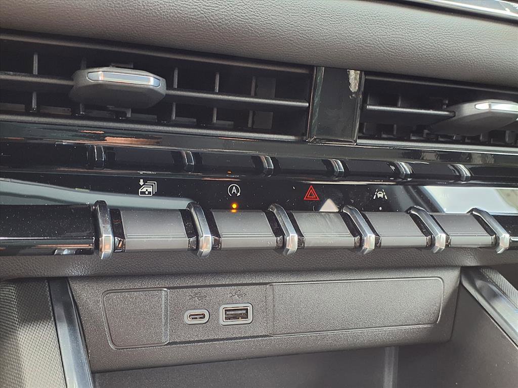 New 2026 GMC Canyon Elevation w/ Convenience Package image 5