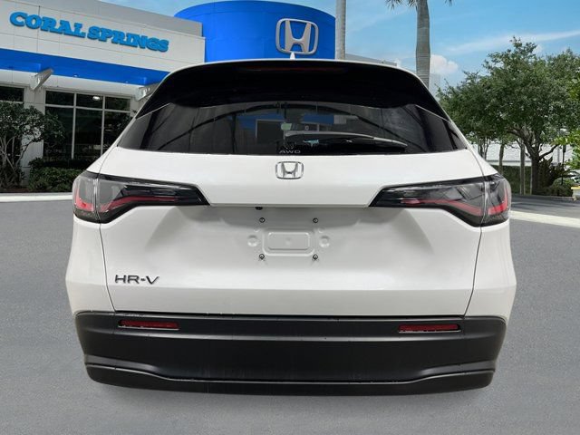 New 2027 Honda HR-V LX image 4
