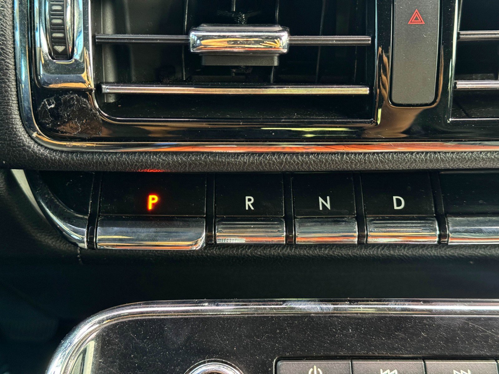Used 2020 Lincoln Navigator L 4WD image 29