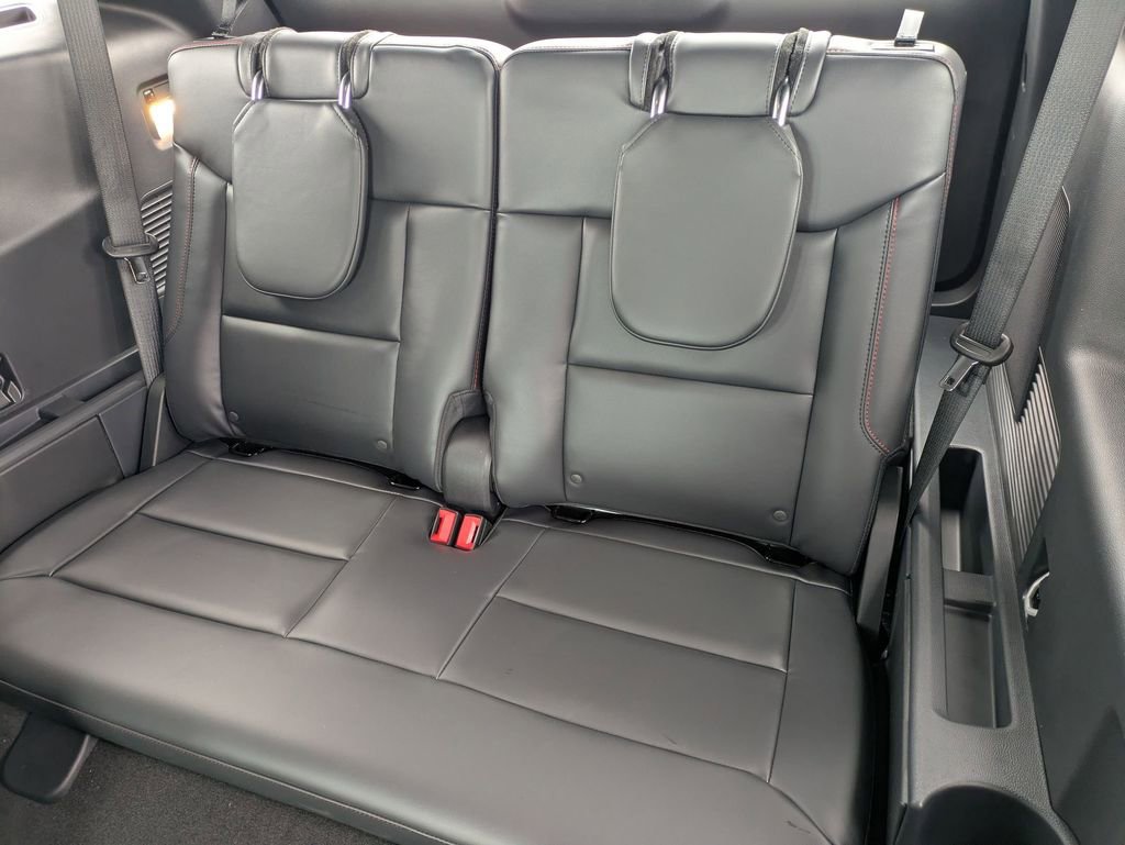 New 2026 Ford Explorer ST-Line image 26