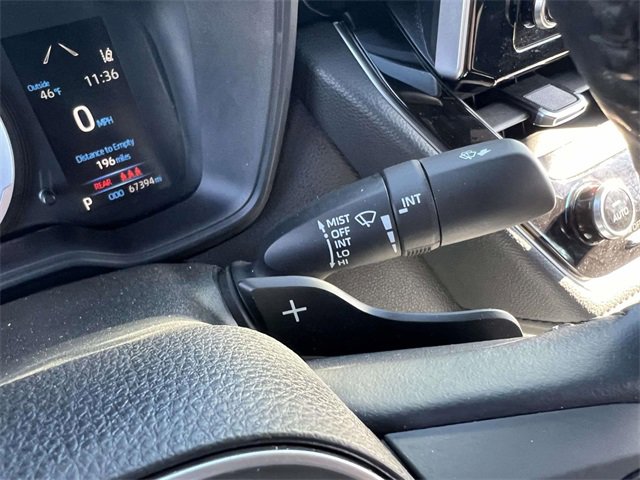 Used 2020 Toyota Corolla SE image 28