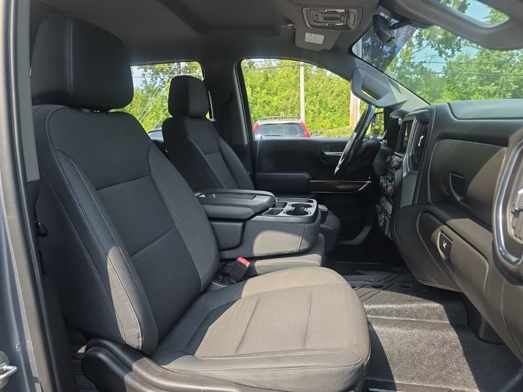 Used 2019 Chevrolet Silverado 1500 LT w/ All-Star Edition AWD/4WD image 32