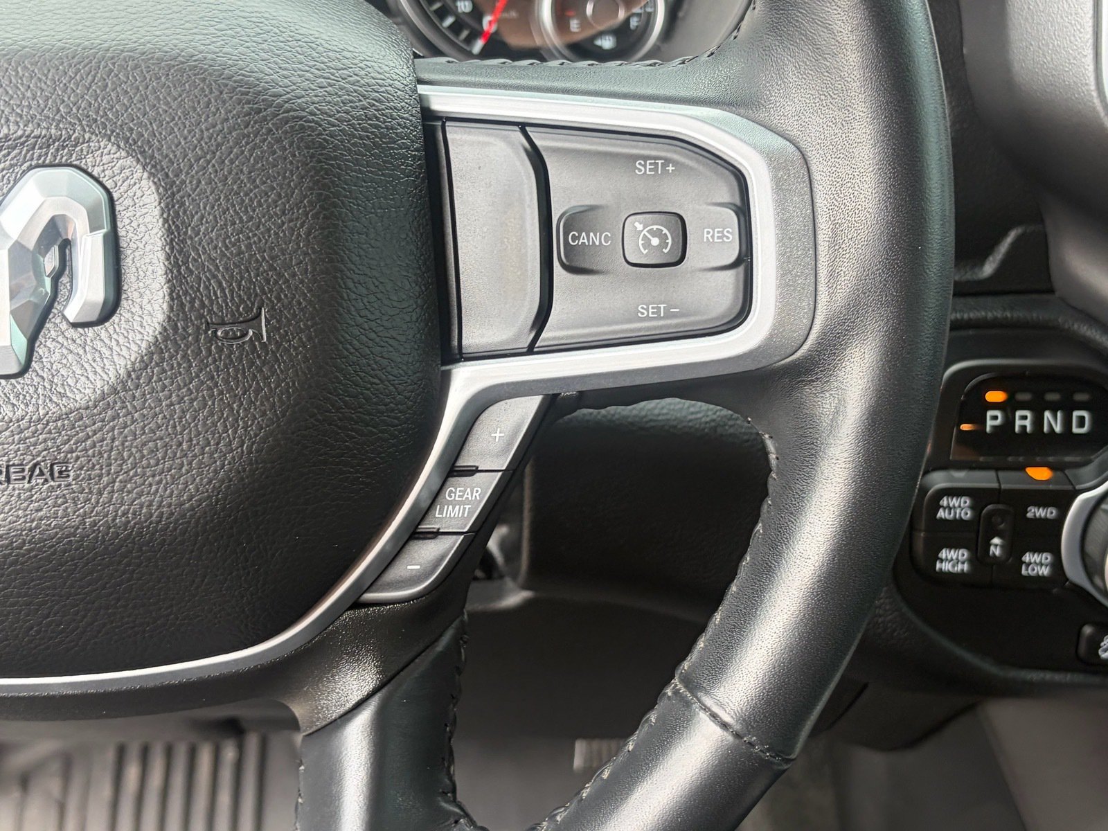 Used 2022 RAM 1500 Big Horn AWD/4WD image 16