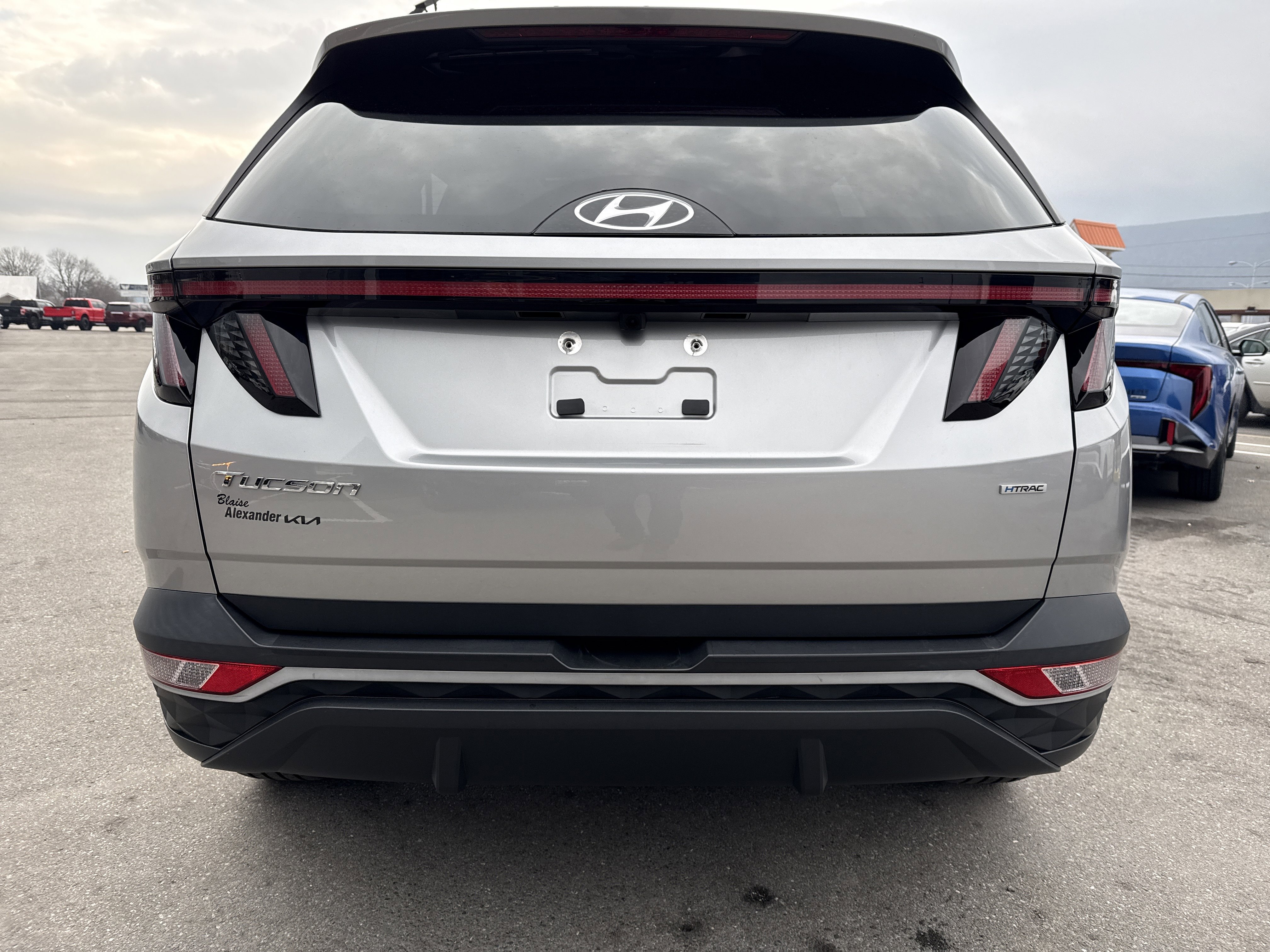 Used 2023 Hyundai Tucson SEL w/ Convenience Package image 4