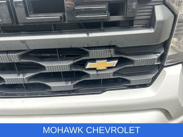 Certified 2022 Chevrolet Silverado 1500 Custom AWD/4WD image 32