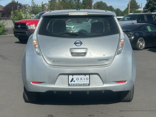 Used 2013 Nissan Leaf S FWD image 4