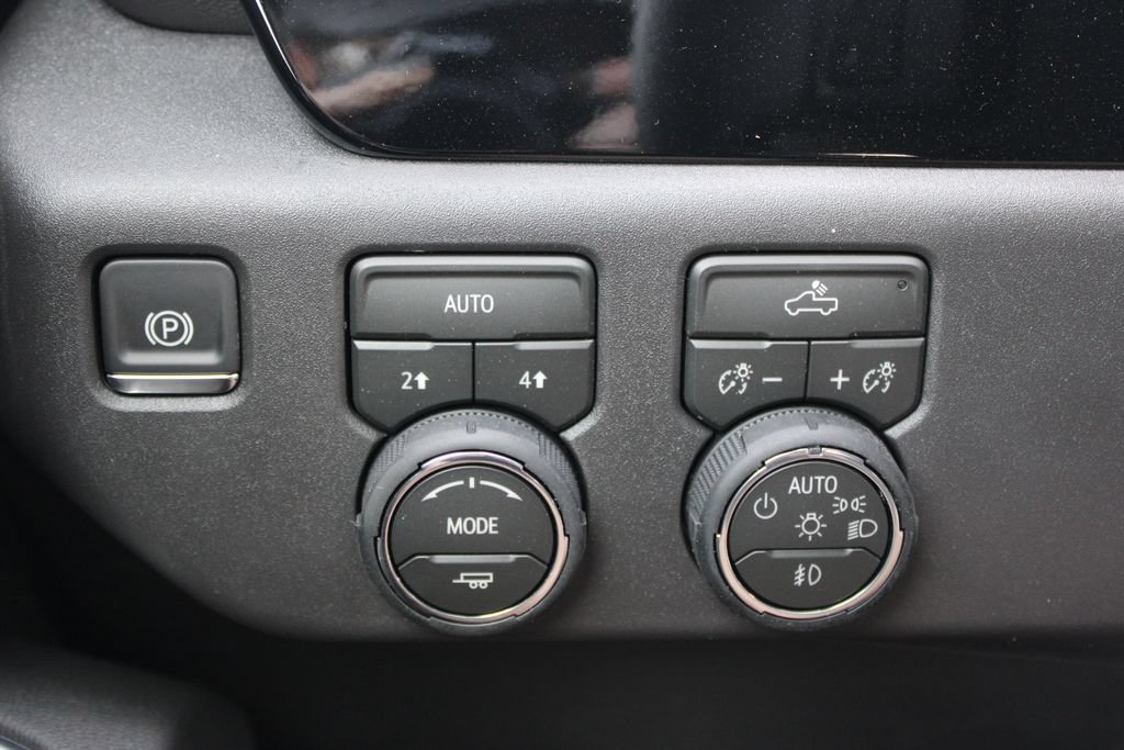 New 2026 Chevrolet Silverado 1500 RST AWD/4WD image 44