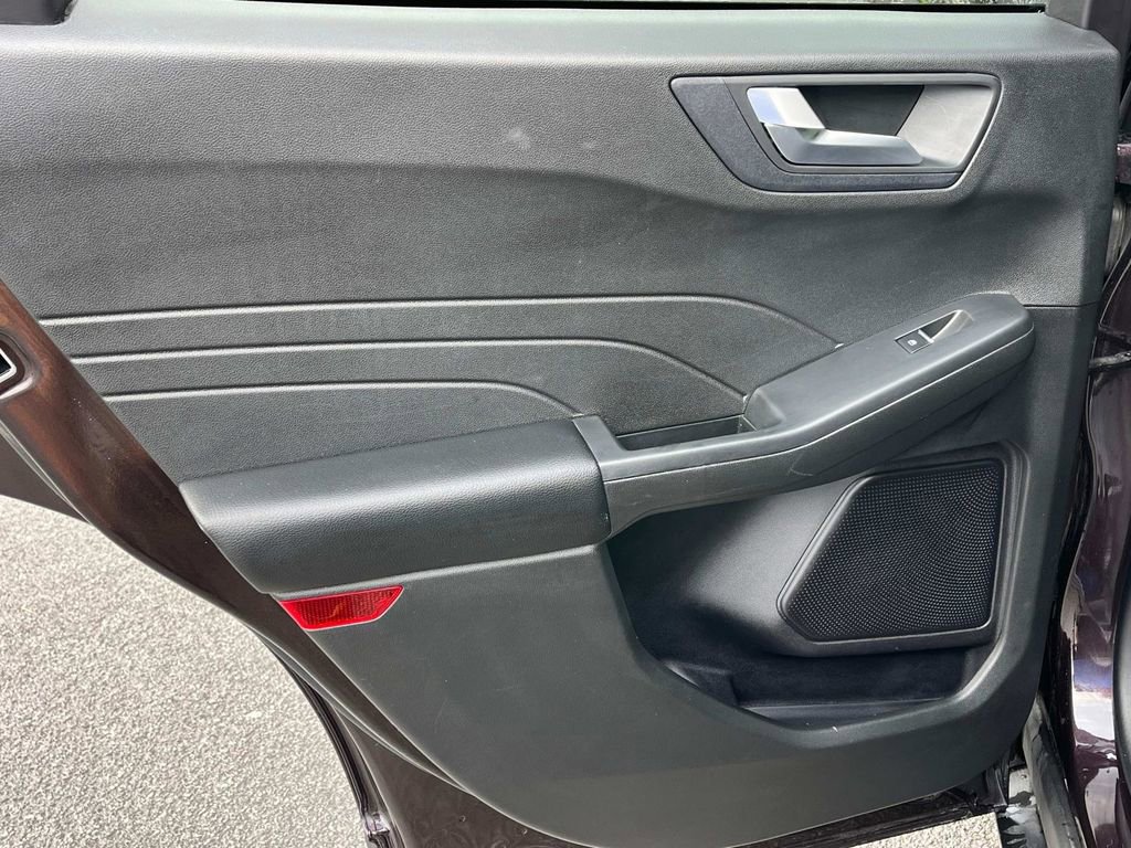 Used 2023 Ford Escape ST-Line w/ Tech Pack #1 image 15