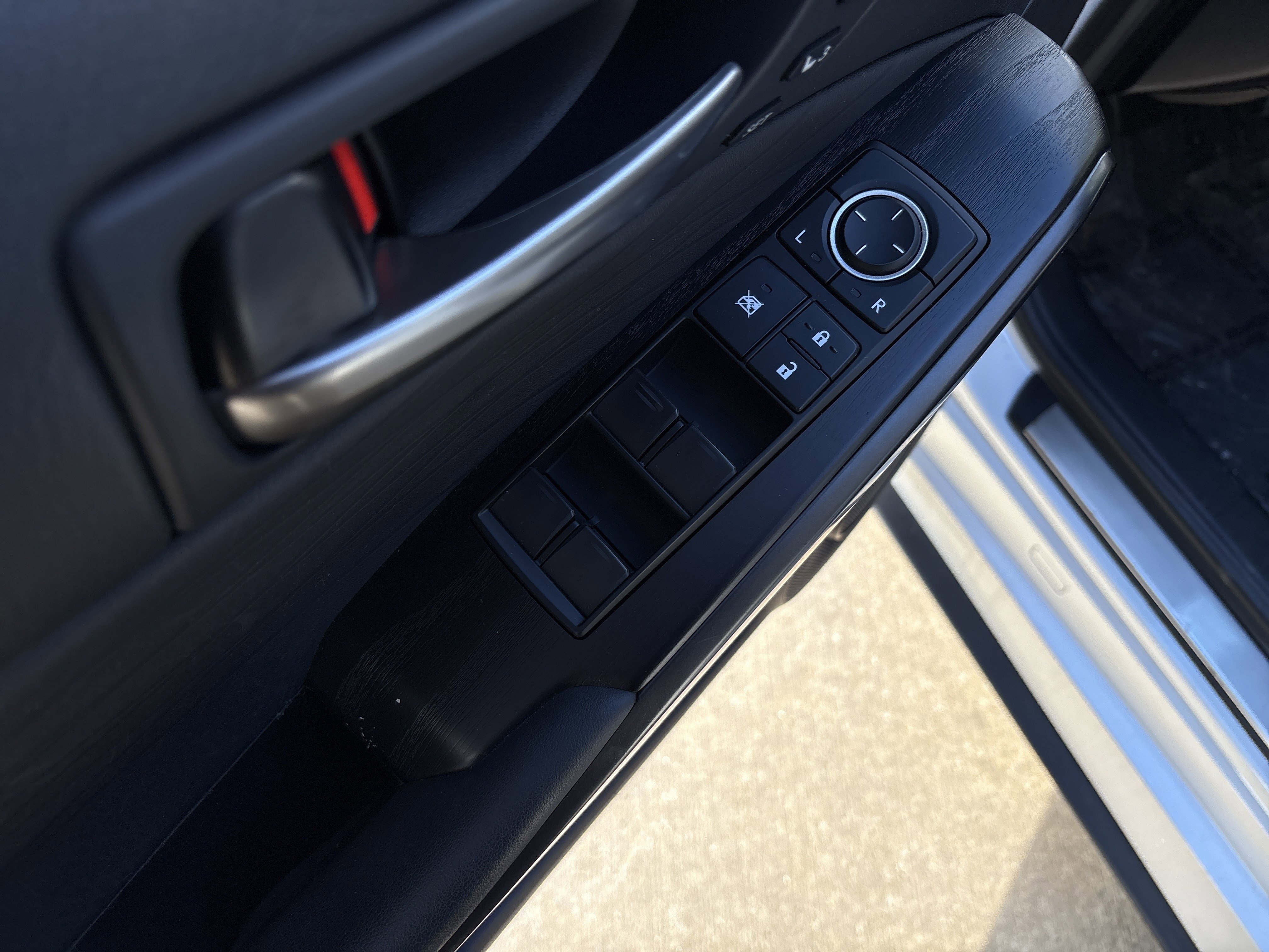 Certified 2022 Lexus IS 300 AWD w/ Premium Package image 15