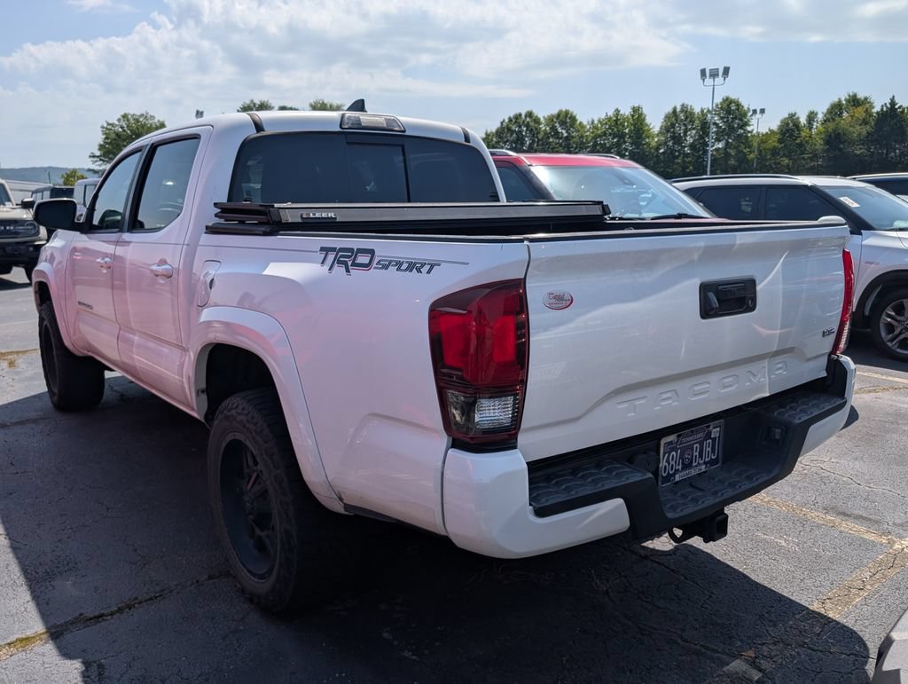 Used 2019 Toyota Tacoma TRD Sport RWD image 6