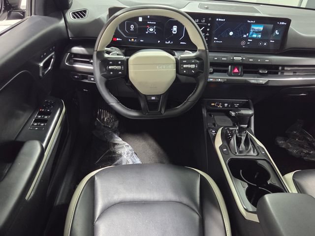 Used 2025 Kia K4 GT-Line w/ GT-Line Premium Package FWD image 7