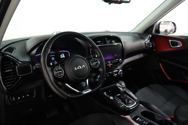 Used 2024 Kia Soul GT-Line w/ Option Group 020 image 17