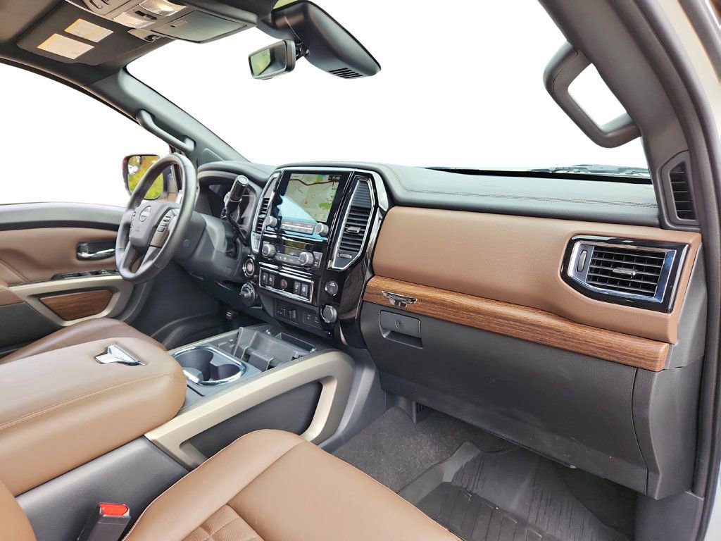 Used 2024 Nissan Titan Platinum Reserve w/ Moonroof Package image 25