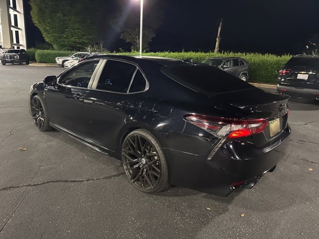 Used 2021 Toyota Camry SE image 6