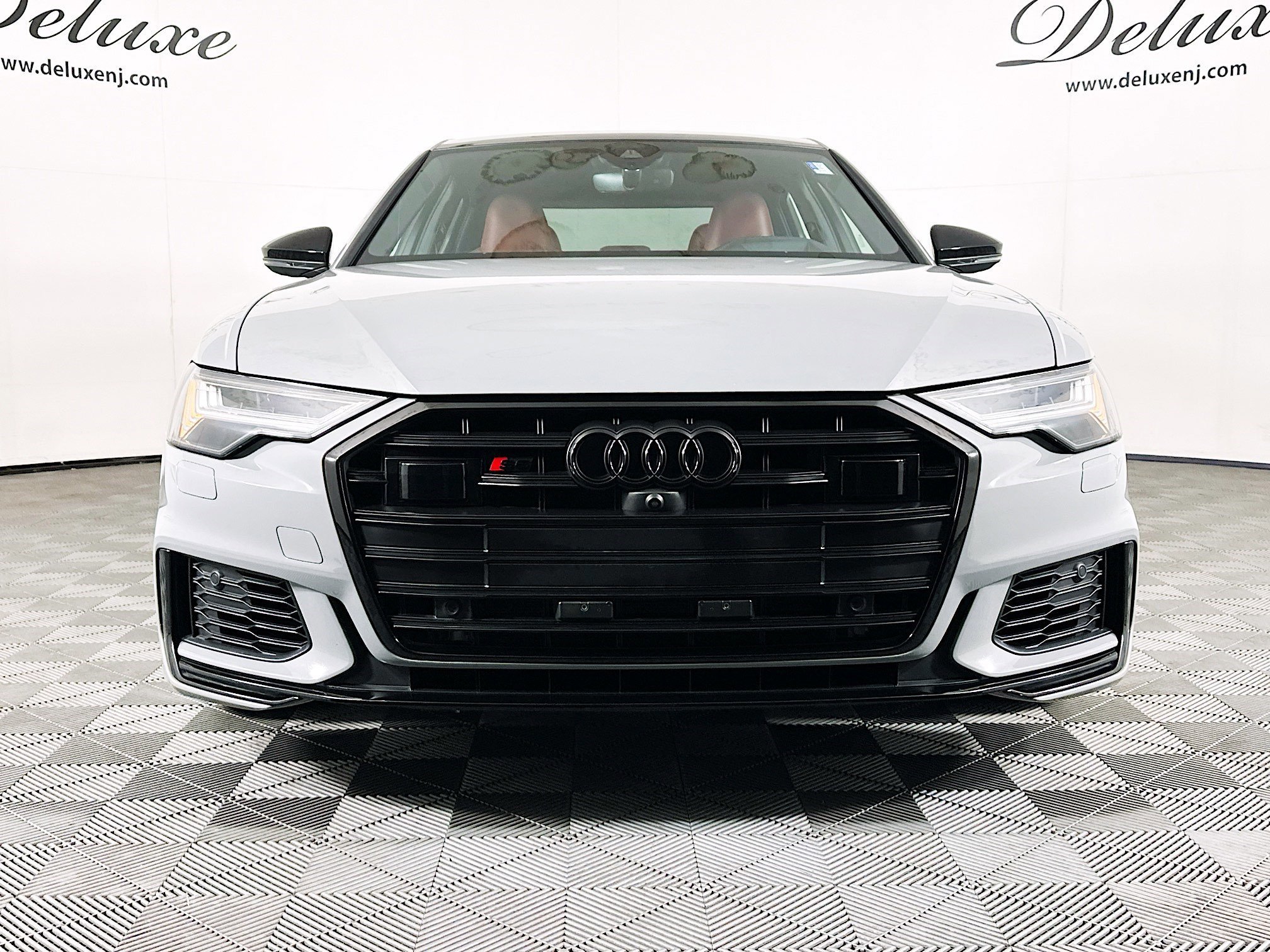 Used 2023 Audi S6 Prestige w/ Prestige Package image 2