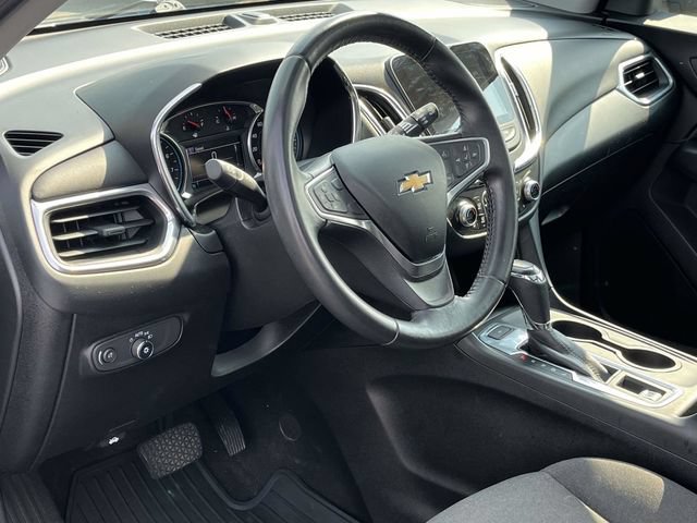 Used 2018 Chevrolet Equinox LT w/ Sun & Infotainment Package AWD/4WD image 12
