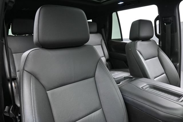 Used 2022 Chevrolet Tahoe LT w/ Luxury Package AWD/4WD image 30