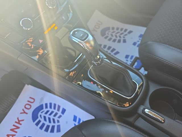 Used 2022 Buick Encore Preferred image 23