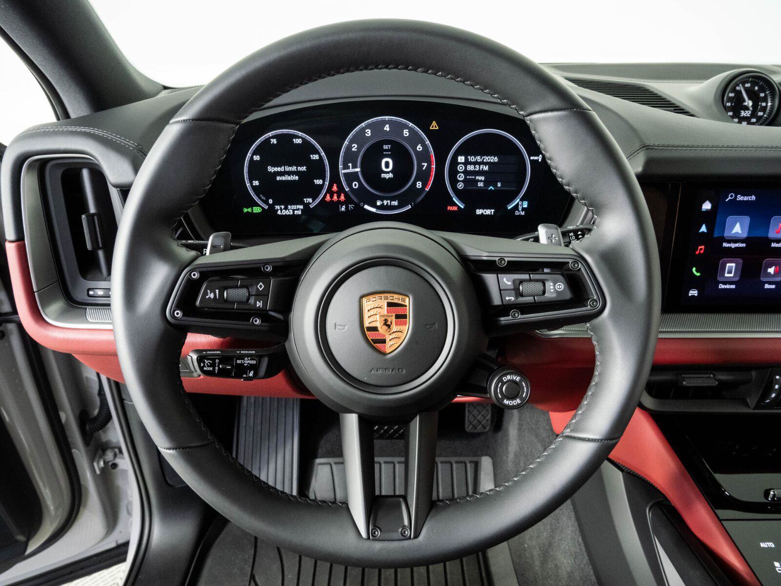 Certified 2026 Porsche Cayenne AWD/4WD image 9
