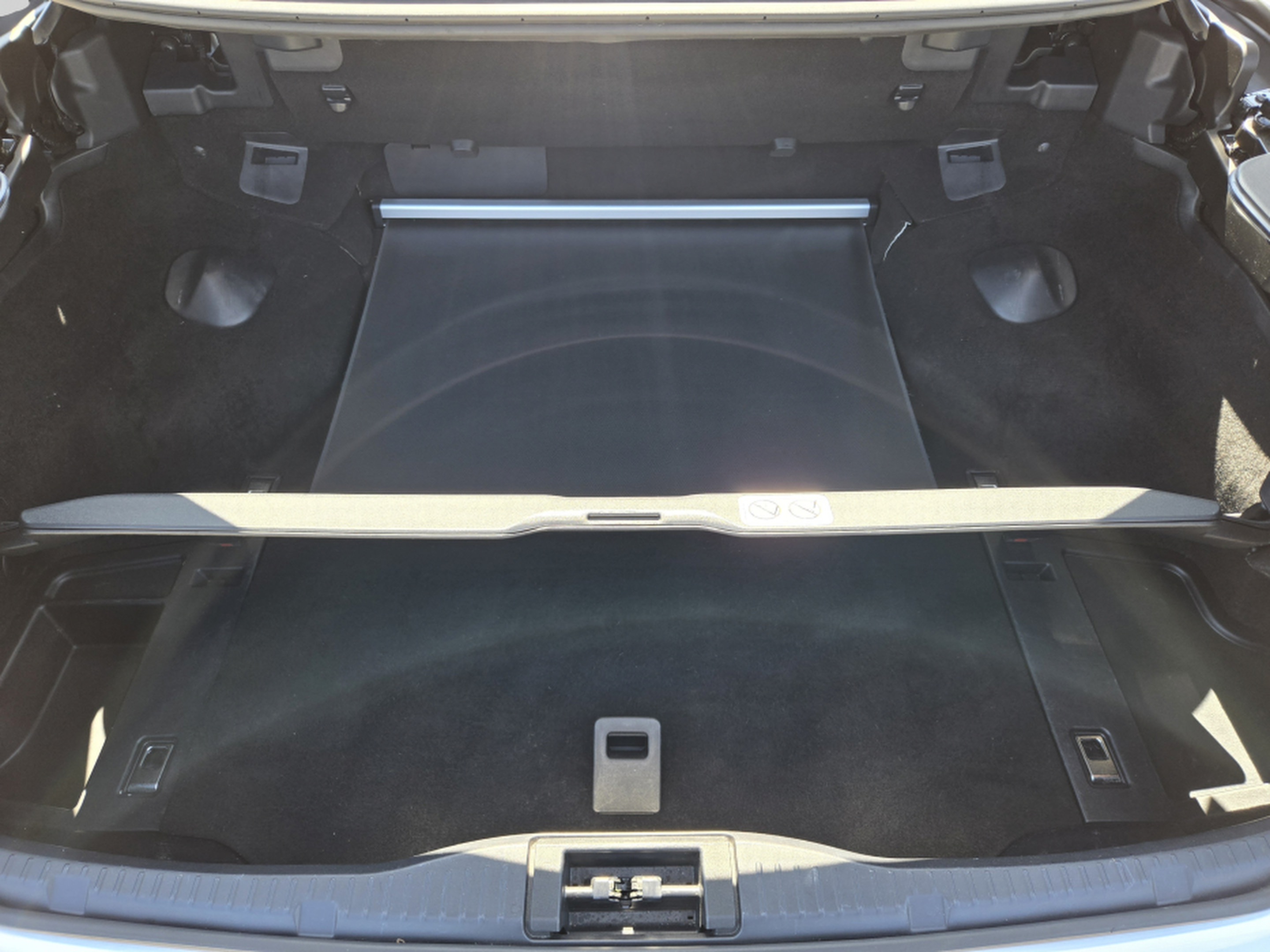 Used 2015 Lexus IS 350C w/ F-Sport Package w/as Tires RWD image 27