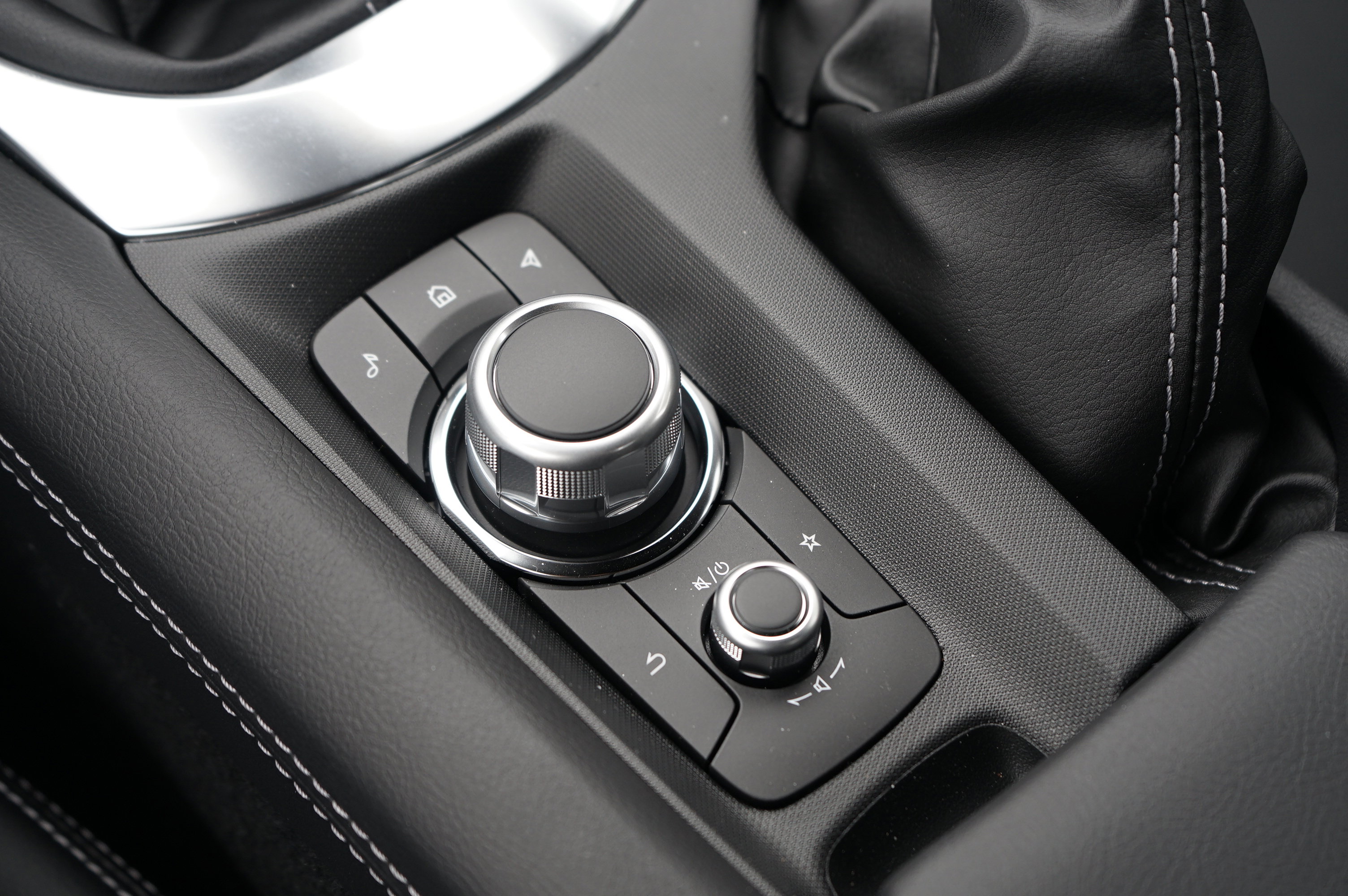 New 2025 MAZDA MX-5 Miata Grand Touring w/ Weather Package image 19