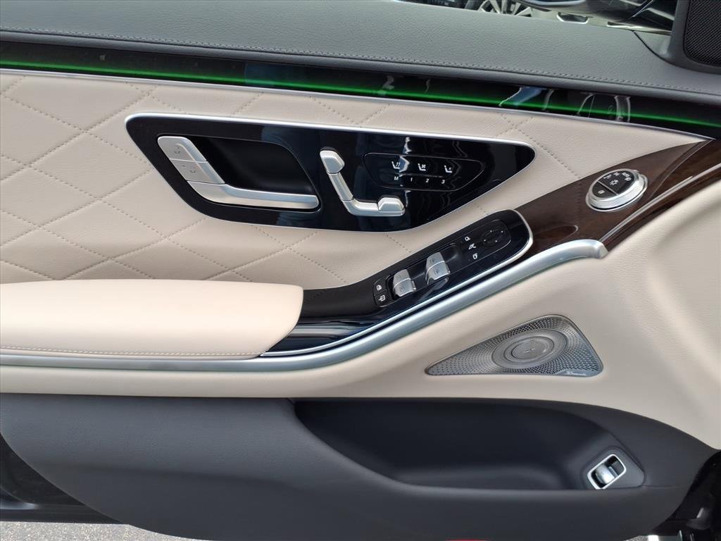 New 2026 Mercedes-Benz S 580 4MATIC Sedan image 12