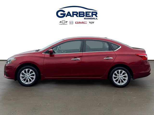 Used 2018 Nissan Sentra SV image 2