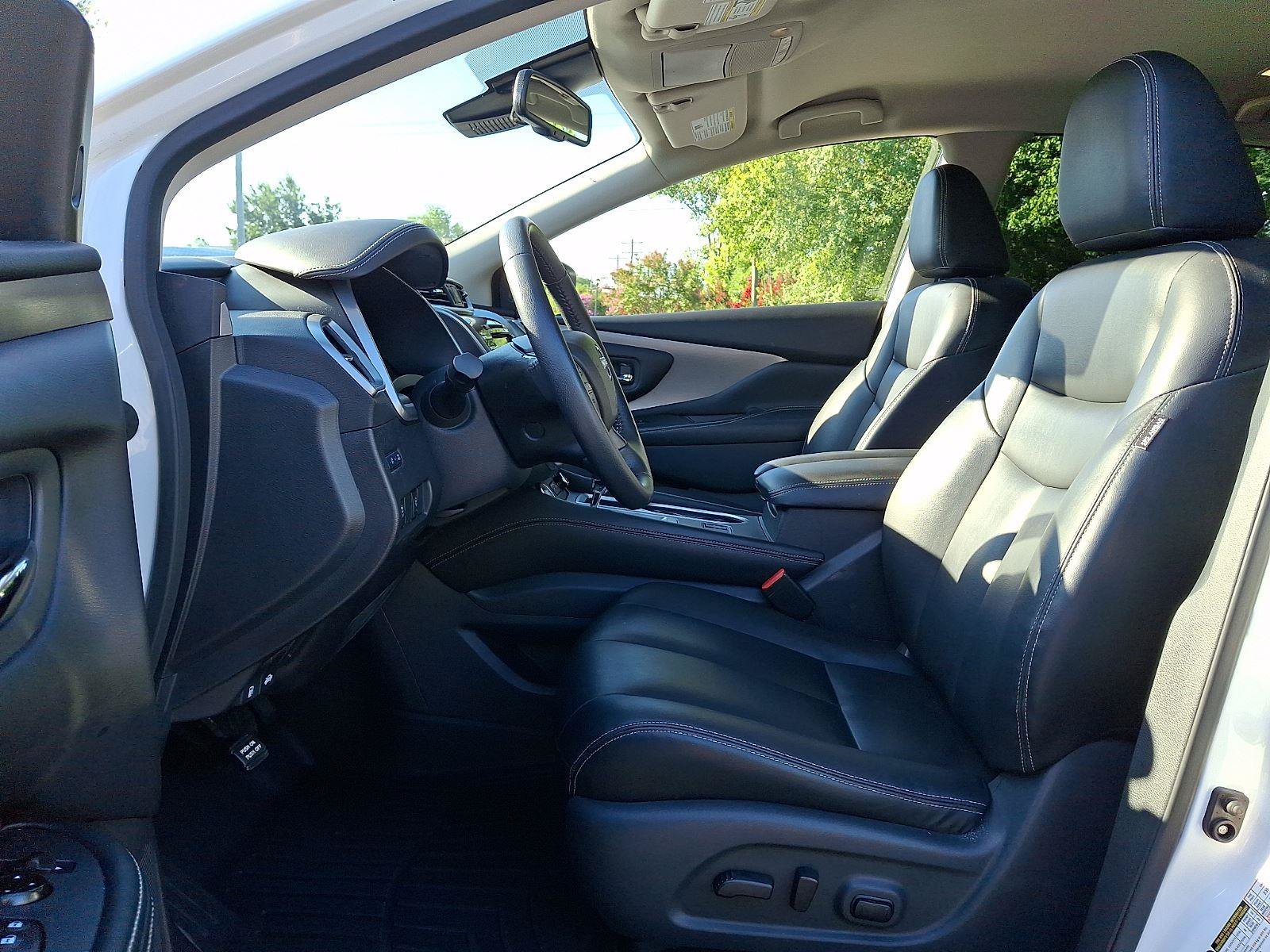Used 2023 Nissan Murano SV w/ SV Midnight Edition Package AWD/4WD image 13