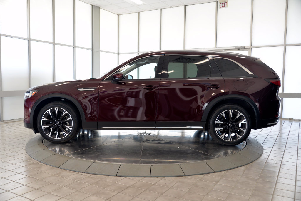 Certified 2024 MAZDA CX-90 Plug-In Hybrid w/ Premium Pkg AWD/4WD image 5