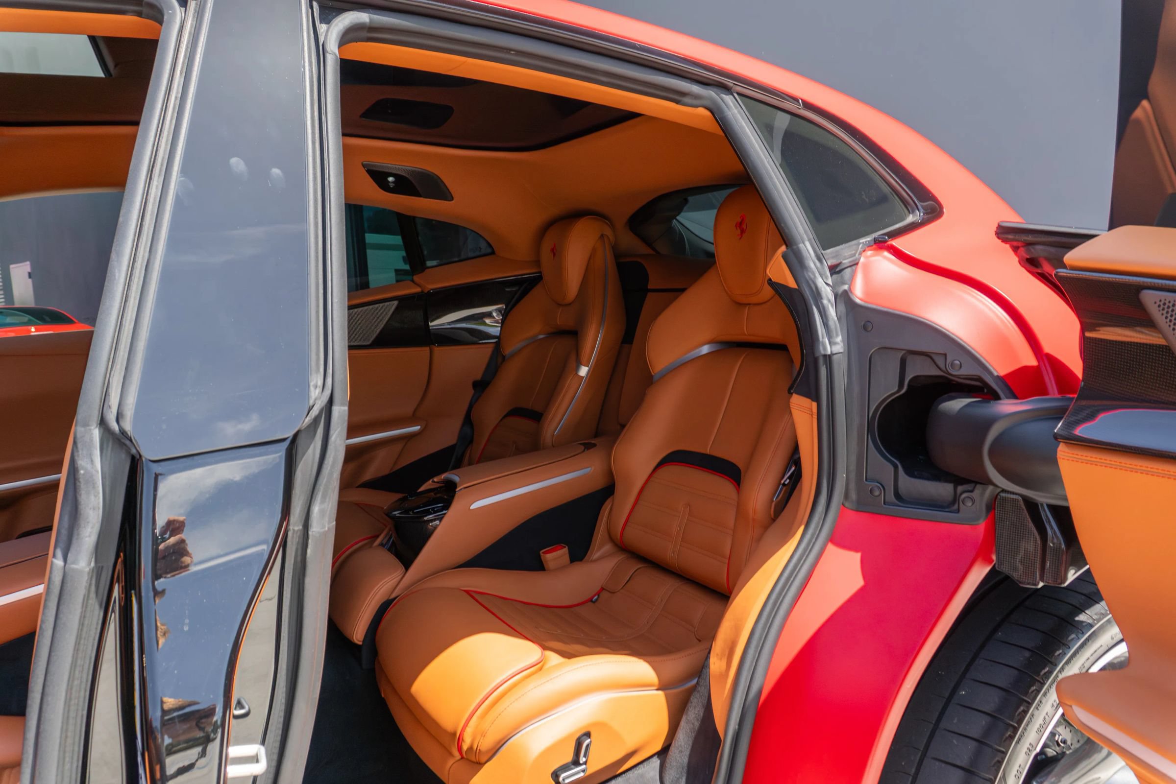 Used 2024 Ferrari Purosangue AWD/4WD image 46